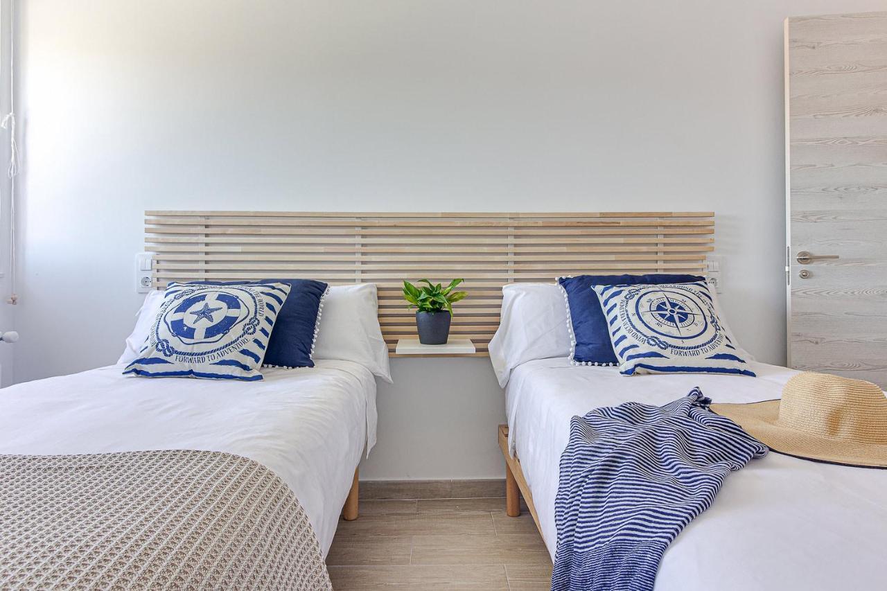 Apartamentos Playa De فينيستيري المظهر الخارجي الصورة